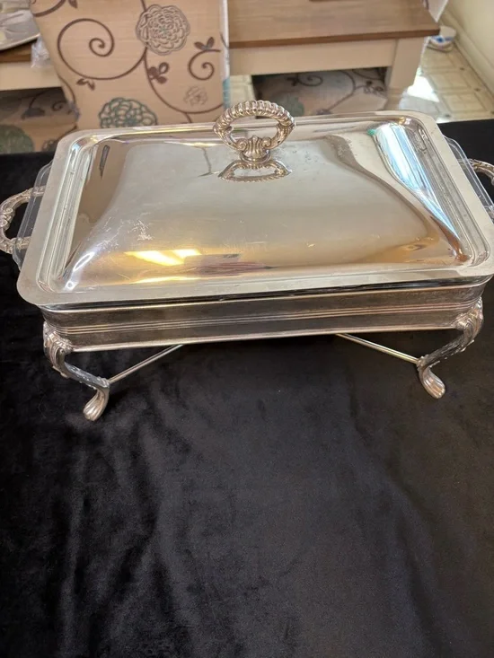 Vintage Silver-Plated Covered Chafing Dish/ Casserole Server - Picture 5 of 15